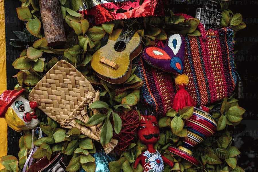 Artesanías de Guadalajara: Tradición Viva y Creatividad Jalisciense